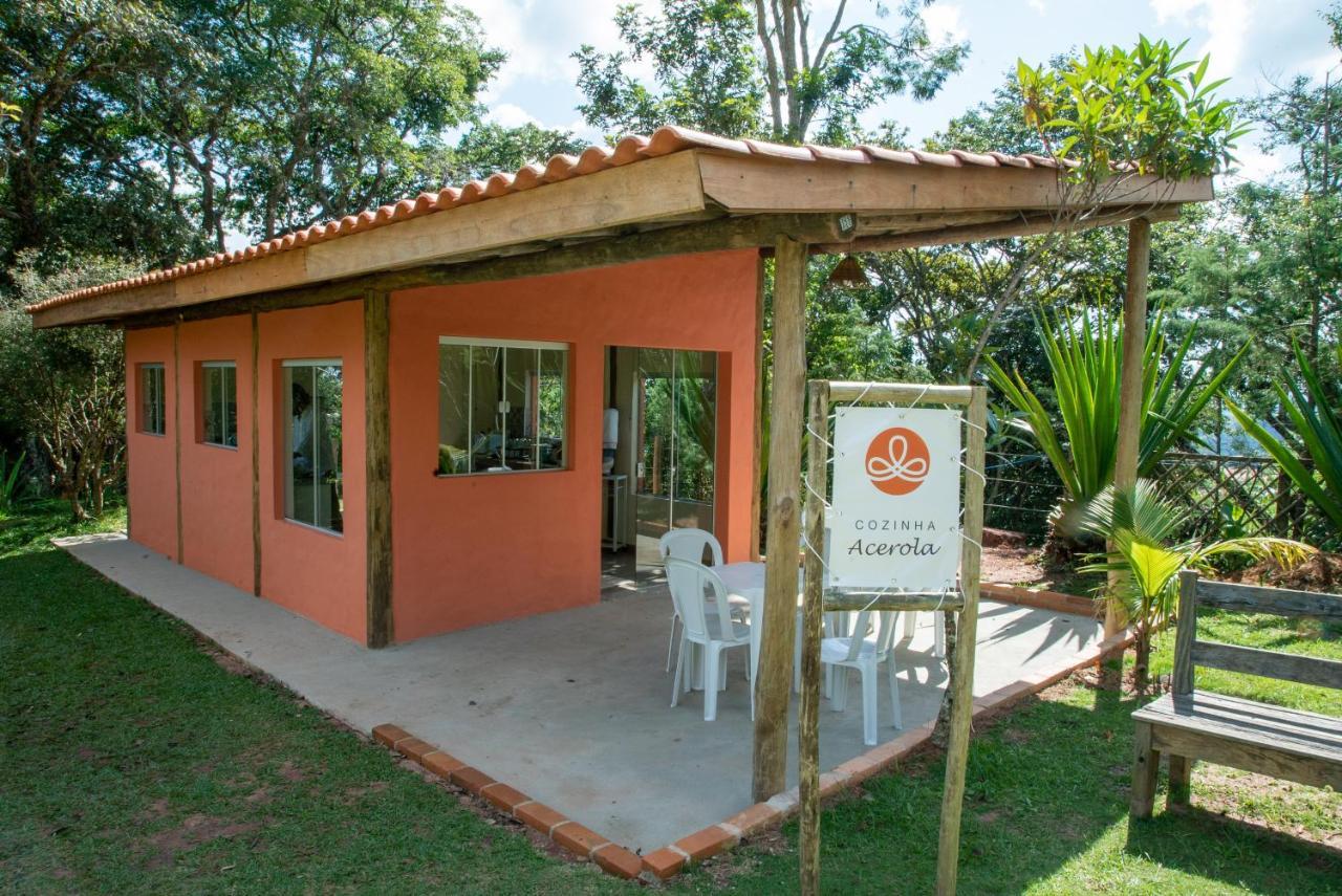 Hospedagem Beija-Flor - Espaco Flor Das Aguas Cunha Exterior photo